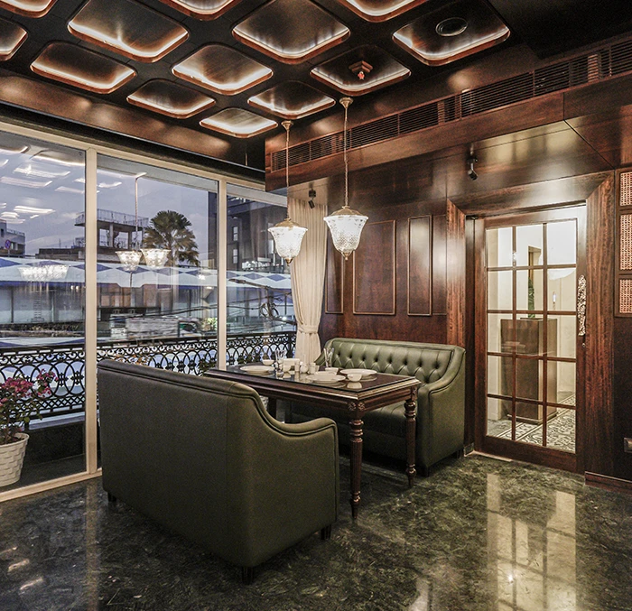 Personalizing restaurant decor to reflect the unique style